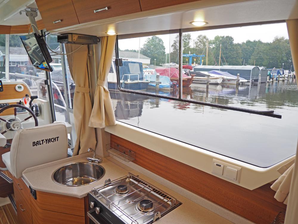 Stuurhuis, Accommodatie